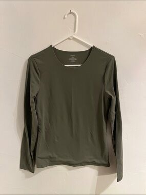 Nuuds Olive Long-Sleeve Crew Neck Top